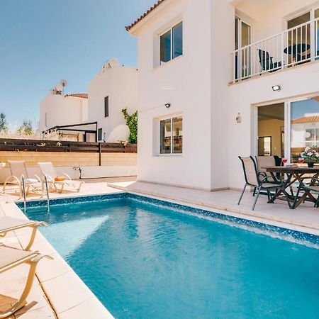 פרוטאראס Villa Karisa מראה חיצוני תמונה