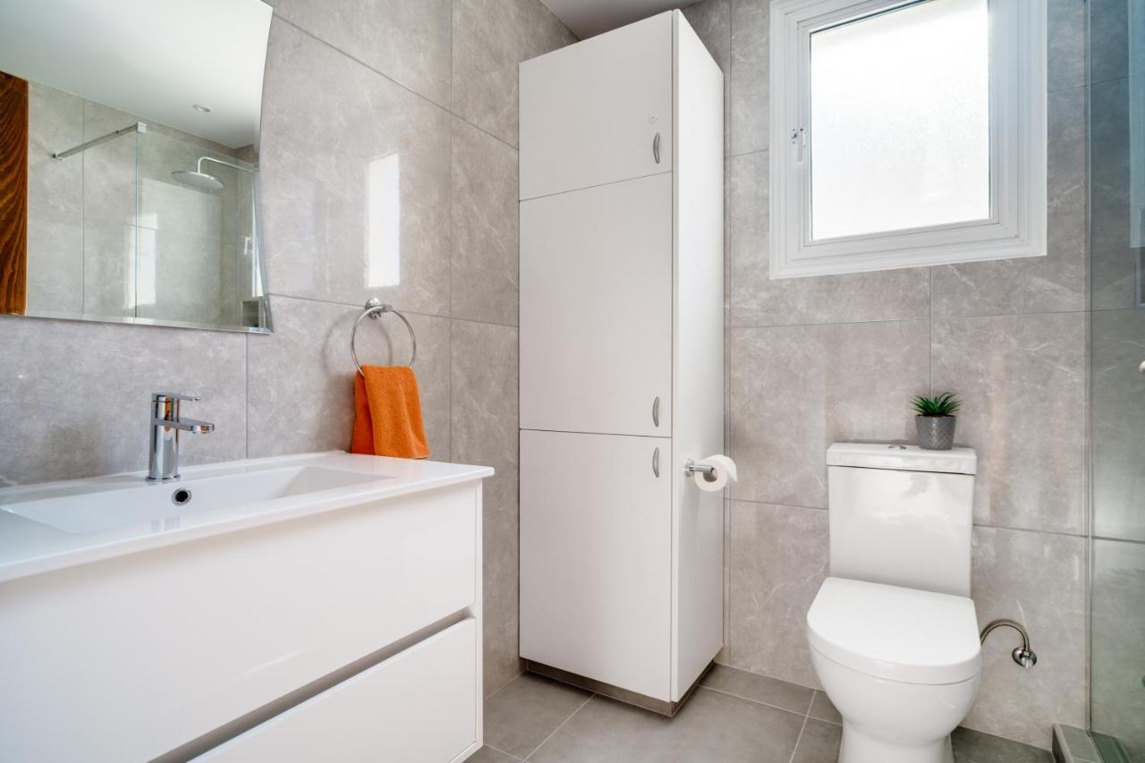 פרוטאראס Villa Karisa מראה חיצוני תמונה